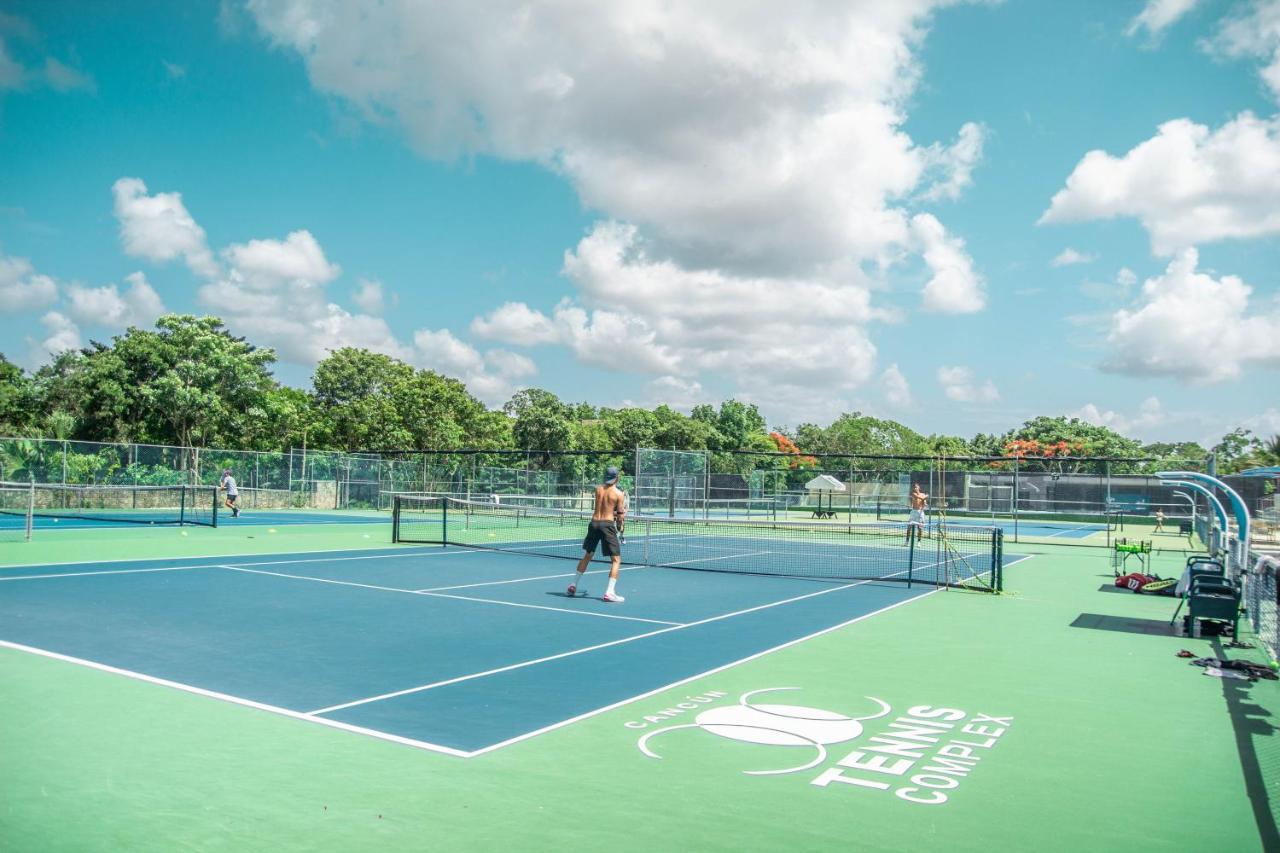 Cancun Tennis Inn Luaran gambar